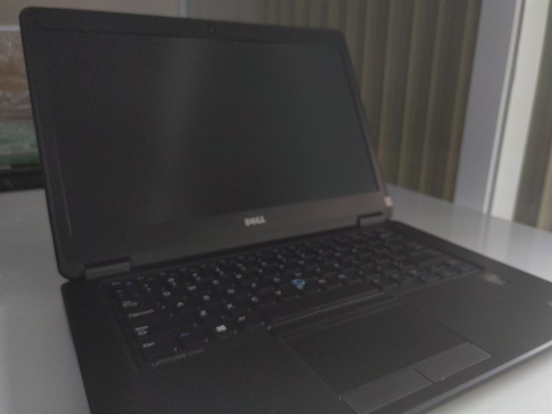 LAPTOP DELL LATITUDE E7450 (I5-5300U, RAM 8GB, MSATA 256GB, 14'')