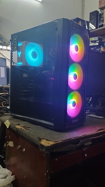 Combo B85/16g/i7-4790/1060 3g/256/ck550w/tản tháp/case emaster mặt kính /3fan