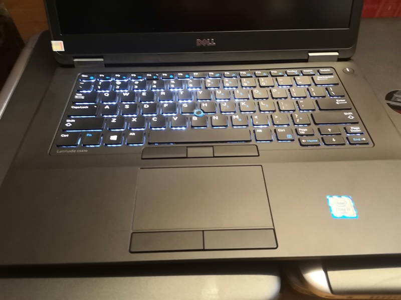 Laptop Dell Latitude 5470 i5 6600U, Ram 8G, SSD 256GB, Vga R7 360