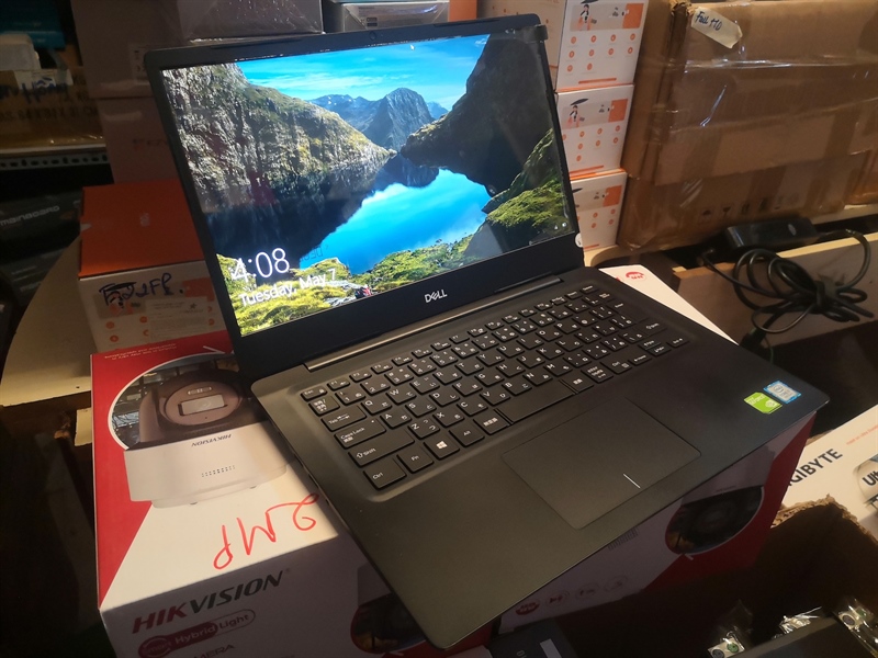 Dell Vostro 5481 MỎNG ĐẸP - Core i7 8565U - RAM 8GB SSD 256GB - Card rời - 14" FULL HD