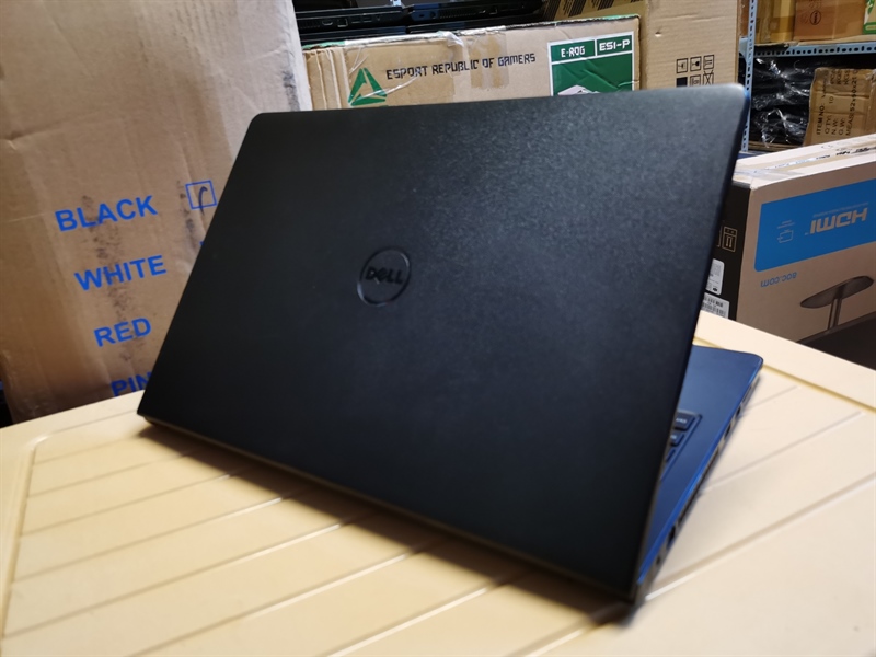 Dell Vostro 3568 I7 7500U 16G SSD128G/ hdd 1T/ Vga Amd M420 2g Màn 15.6 full HD(đen ) KO SẠC