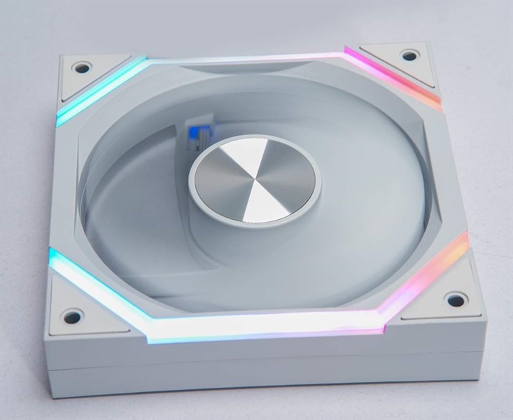 Fan Galaxy Trắng Xuôi
