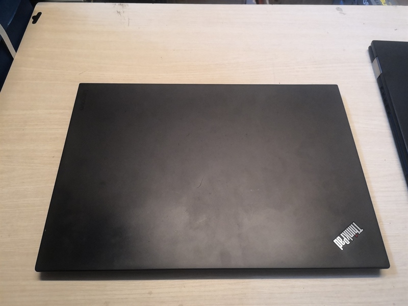 Laptop Lenovo THINKPAD X1 CARBON GEN 4 Core I7 6600U/8G/SSD256G FHD
