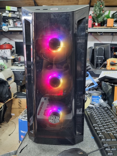 Bộ máy vi tính B460 MSI/ I5-10400/ RAM 16G( 8X2)/VGA 2060/SSD NVME 256G/ HDD 1T /Nguồn 550W / Tản nước Custom